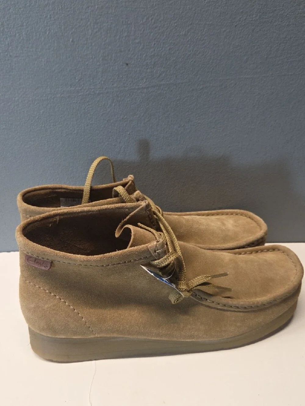 Clarks Men's Chukka Boots in Tan Suede Size 11.5